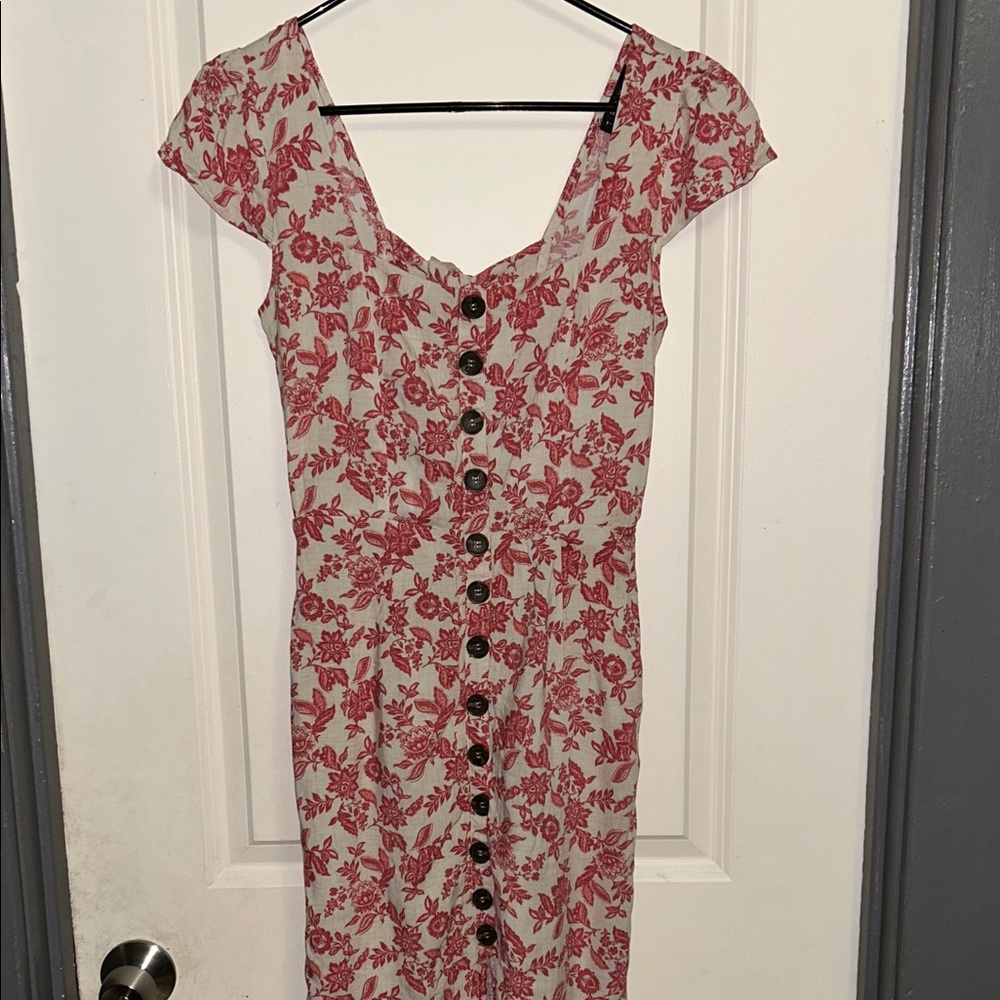 Trixxi Red Floral Button-Front Midi Dress